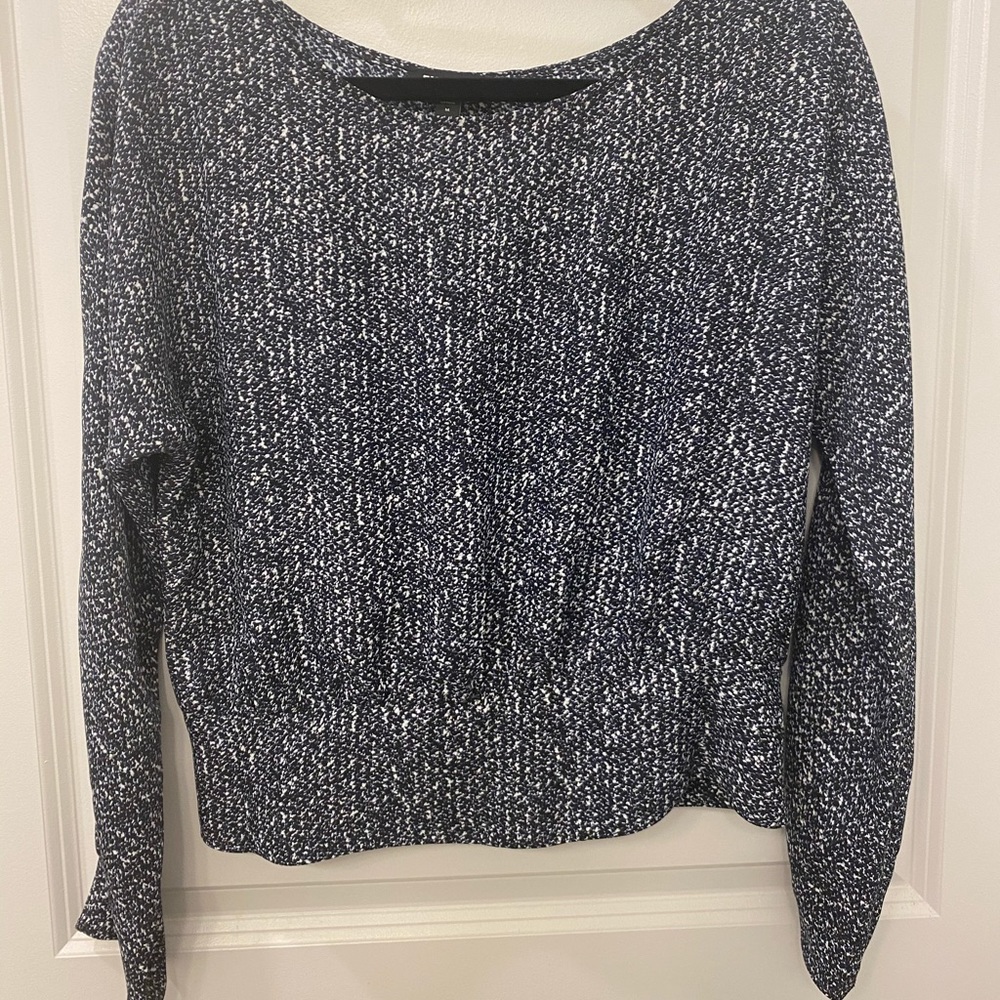 Express Medium Blouse NWT